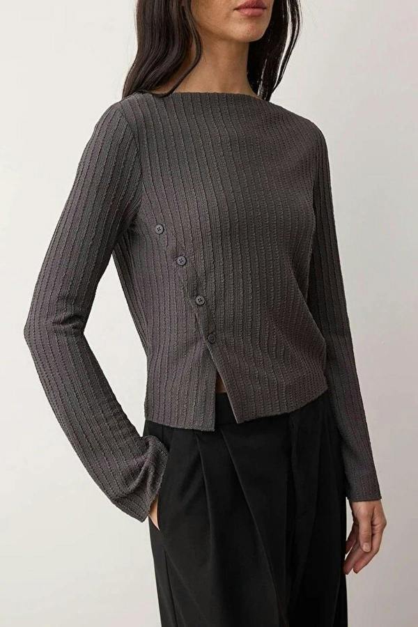 WOVCOR Asymmetrical Flexible Knit Blouse with Button Detail