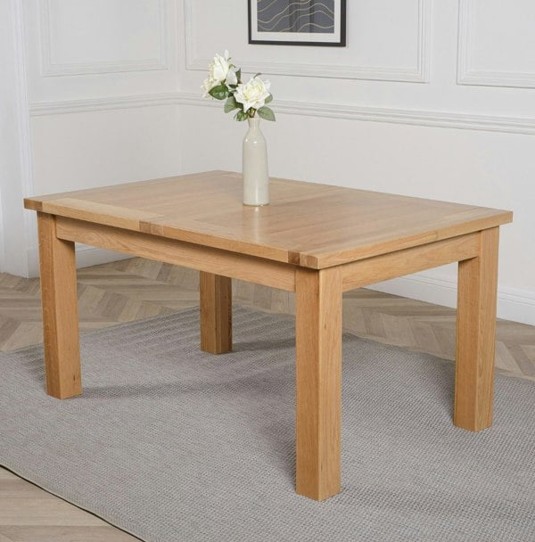 That's Furniture Seattle 150 - 210cm Oak Extendable Dining Table