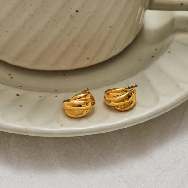 Elk & Bloom Chunky 14K Gold Triple Wrap Studs