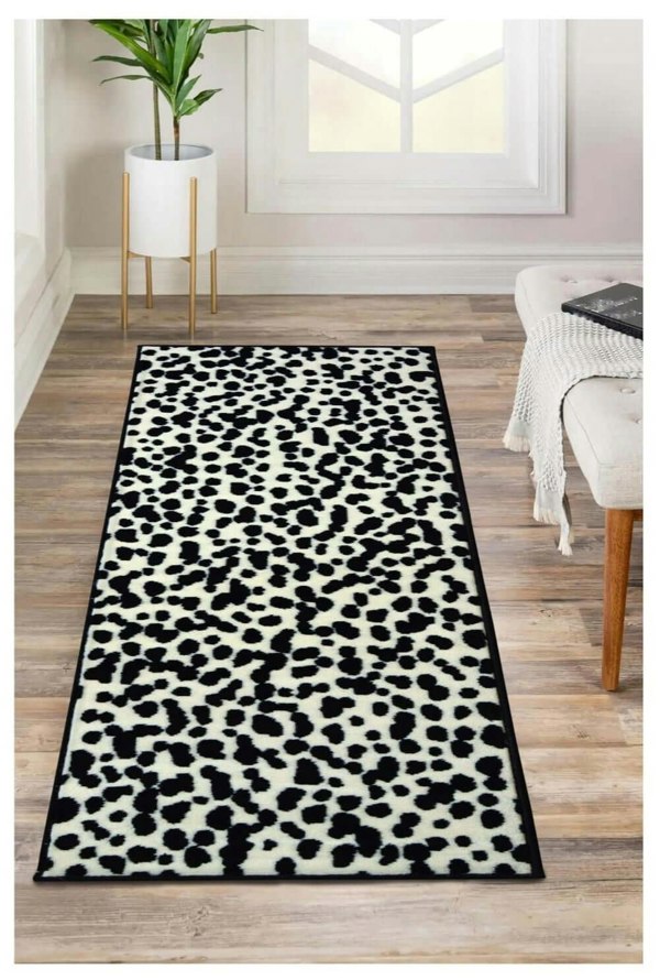 Dalmation Design Area Rug in Black and White – The Rugs