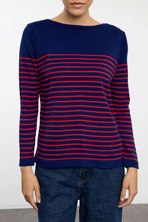 WOVCOR Basic Striped Knit Sweater