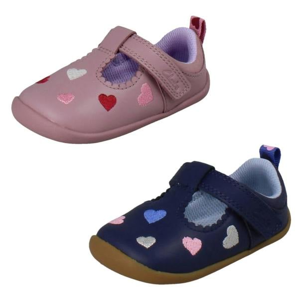 Clarks Girls Clarks Pre-Walker Shoes Roamer Heart T