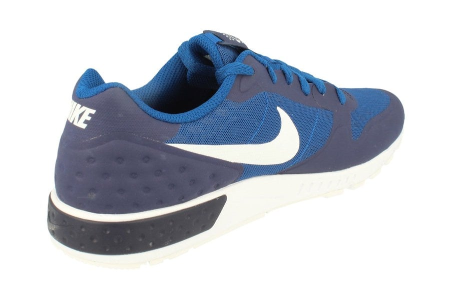 Nike Nightgazer Lw Se Mens 902818  402 - Gym Blue White 402 - Photo 2