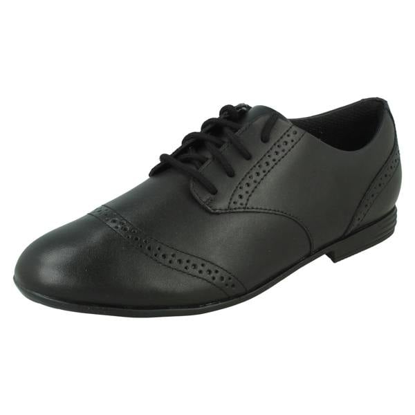Clarks Girls Clarks Brogue Lace Up School Shoes Finja Brogue Y