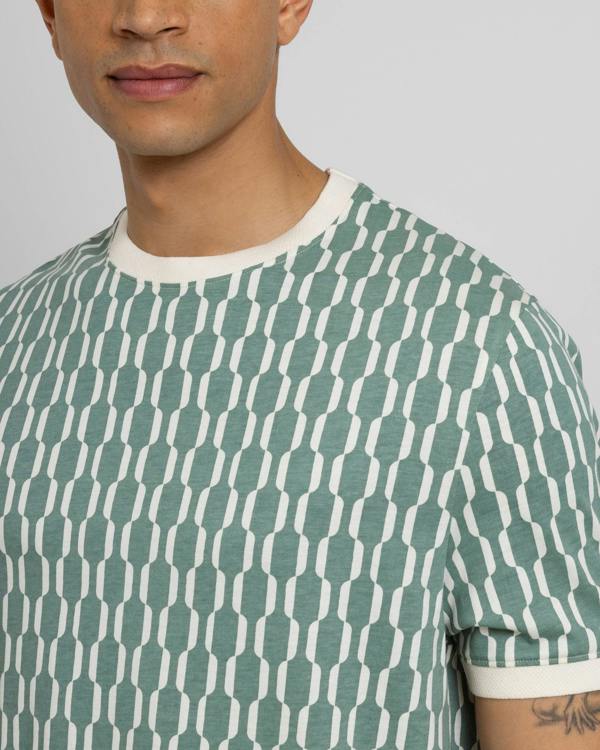 Steel & Jelly Thirza - Retro Geometric Printed T-Shirt