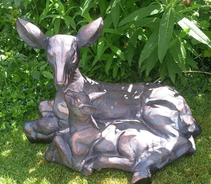 Inspirational Gifting Large Doe and Baby Fawn Garden Sculpture Deer Ornament