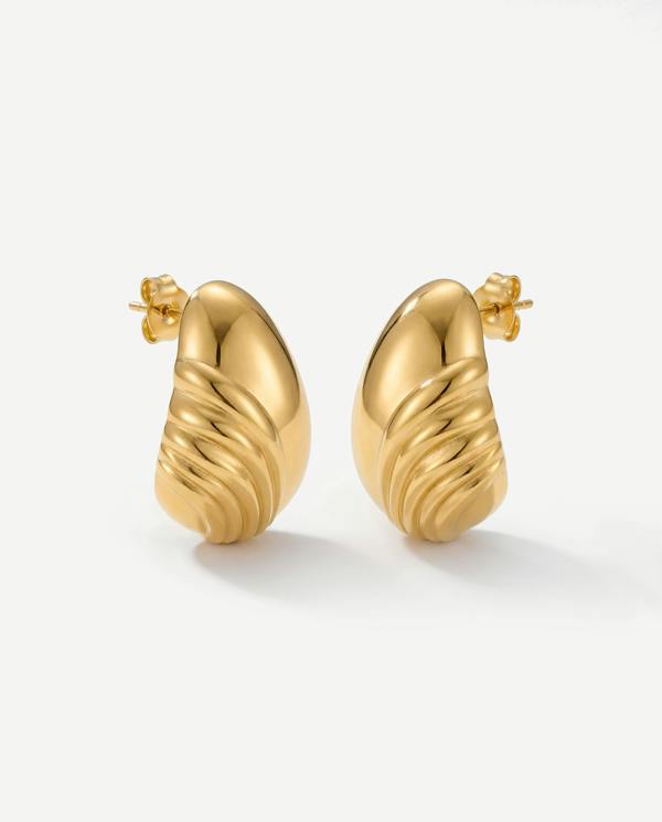 Elk & Bloom Chubby Winged 14K Gold Drop Studs