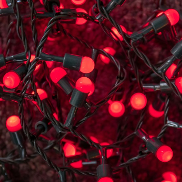 Samuel Alexander 300 Christmas Berry String Lights in Red with Multi-Action LEDs