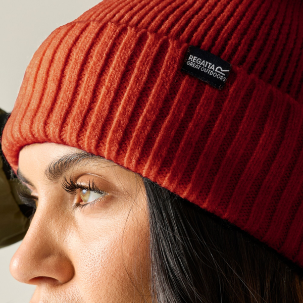 Regatta Womens Basic Ribbed Beanie - Burnt Henna