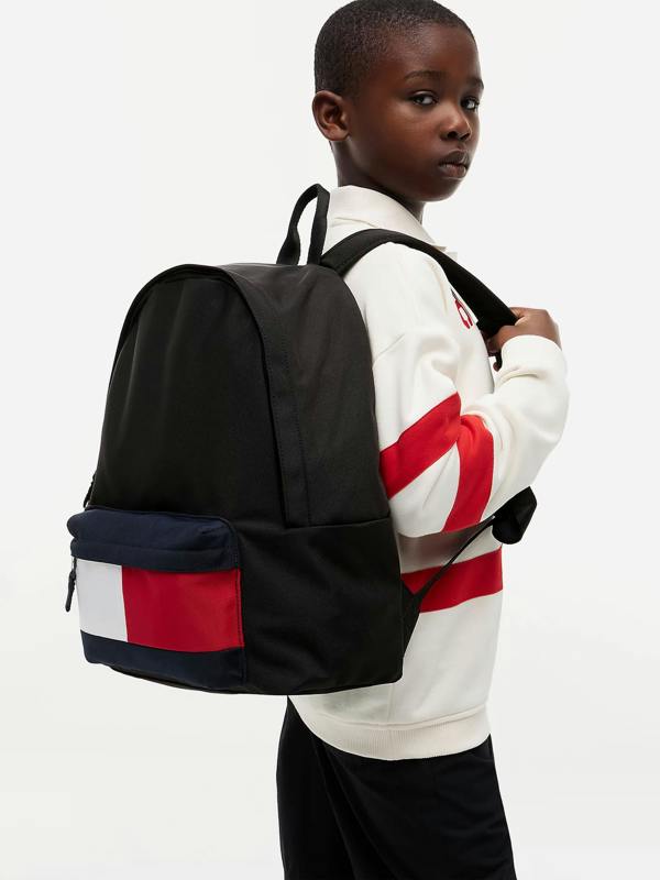 Tommy Hilfiger Kids Essential Flag Backpack in Black (40cm)