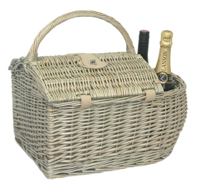 2 Person Traditional Picnic Basket