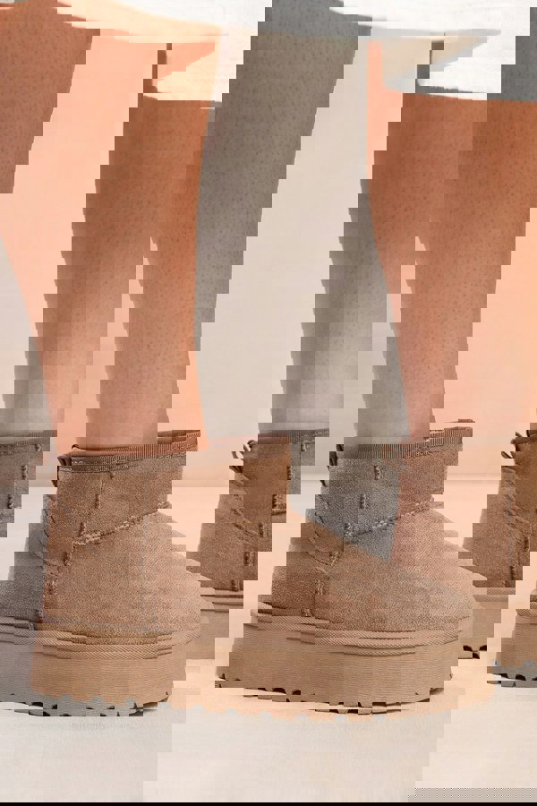 Where's That From Zyla Flatform Fur Lining Ankle Boot in Camel Suede