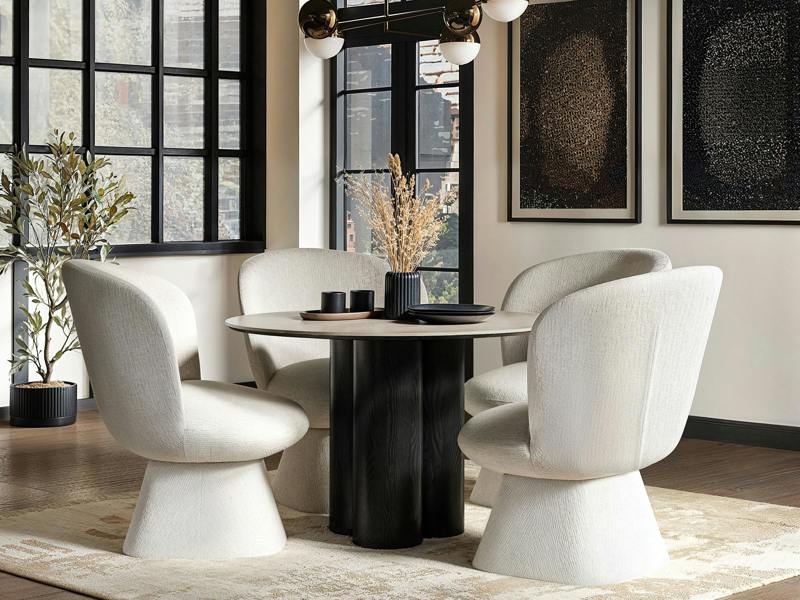 Deko Dining Table with 4 Aiko Chairs Set