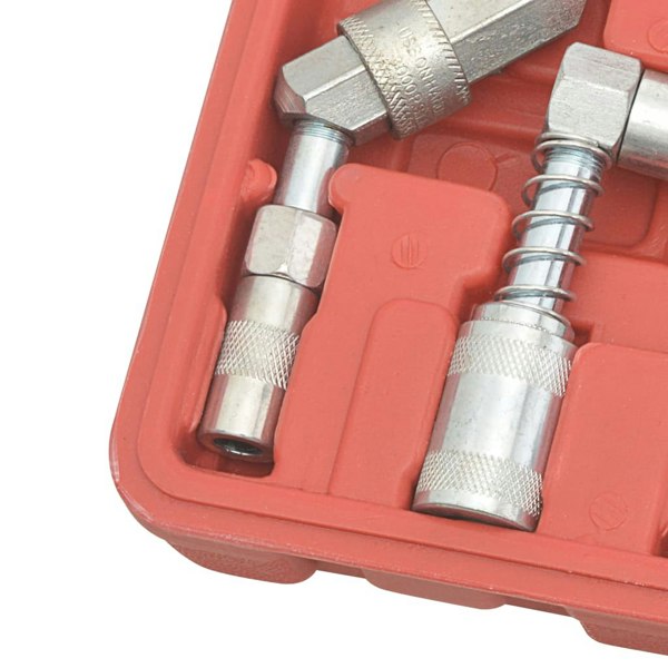 Berkfield 11 Piece Lube Accessory Kit