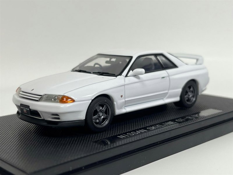 Ebbro Nissan Skyline GTR R32 White 1:43 Scale 760