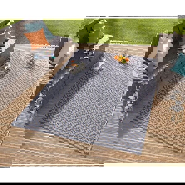 The Rugs Stylish Outdoor & Indoor Diamond Design Rug