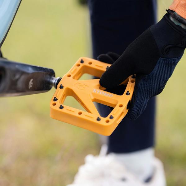 Oxford Stomp Nylon Flat Pedals Yellow