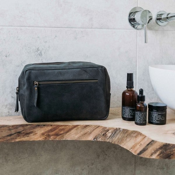 Paper High Buffalo Leather Wash Bag
