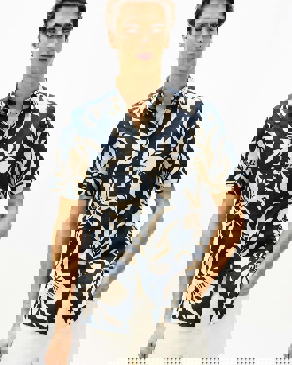 Tommy Hilfiger Linen Blend Flower Print Mens Short Sleeve Shirt - Dark Night Navy/Allover