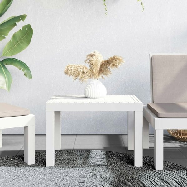 Berkfield Garden Table White 59x47x40 cm PP