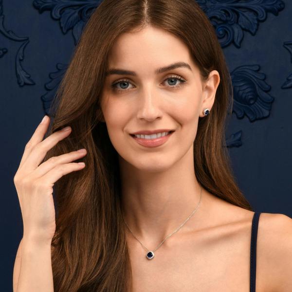 namana 925 Sterling Silver Blue Cubic Zirconia Cushion Halo Pendant Necklace