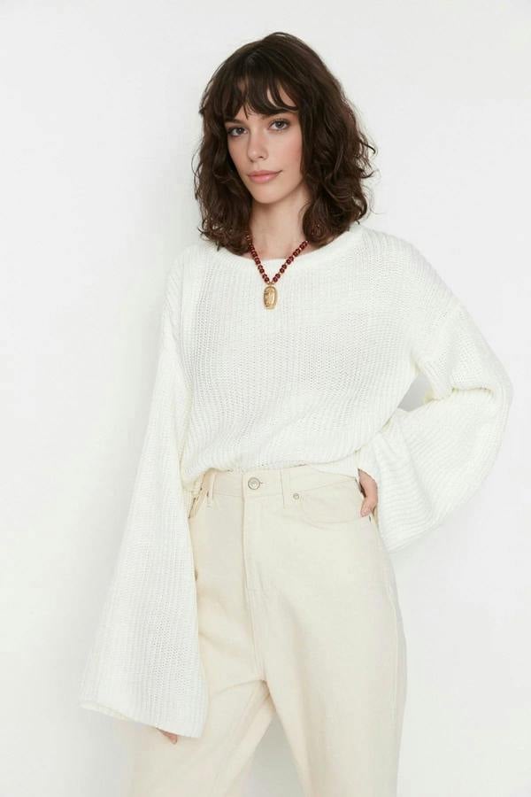 WOVCOR Crop Knit Sweater with Spanish Sleeve
