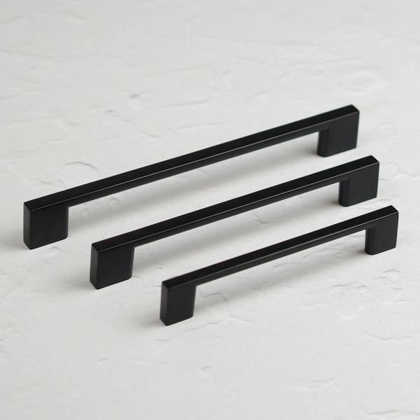 Handle & Home Square Matt Black Handles