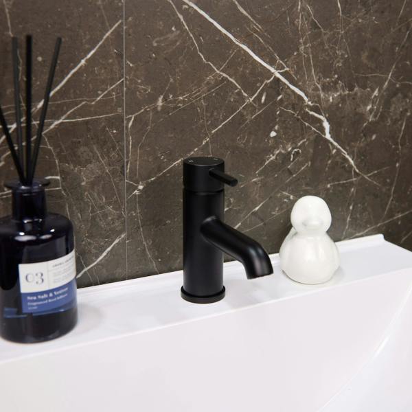 Flode Kumla | Mono Basin Mixer Tap | Matt Black