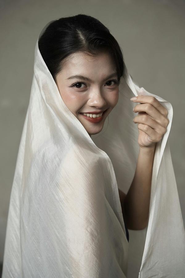 Oyster Silk Scarf – Hand-Dyed Mulberry Silk, Wedding & Bridal Wrap