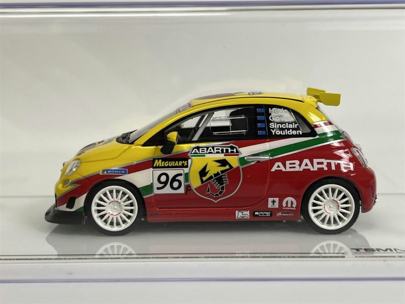 TSM Fiat Abarth 695 Assetto Corse #96 2014 Bathurst 1:43 TSM 430695