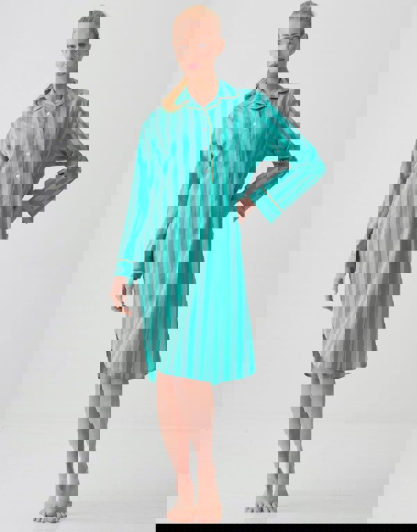 British Boxers Women's Crisp Cotton Nightshirt – New York Turquoise Stripe