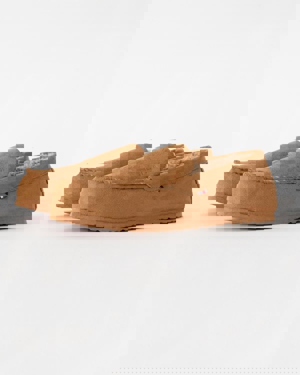 Tommy Hilfiger Suede Hilfiger Mens Driver House Shoes in Desert Khaki