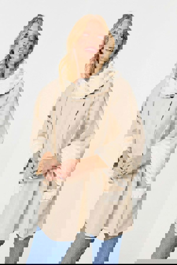 Cream | Faux Fur Trim 3/4 Sleeve Cape Coat
