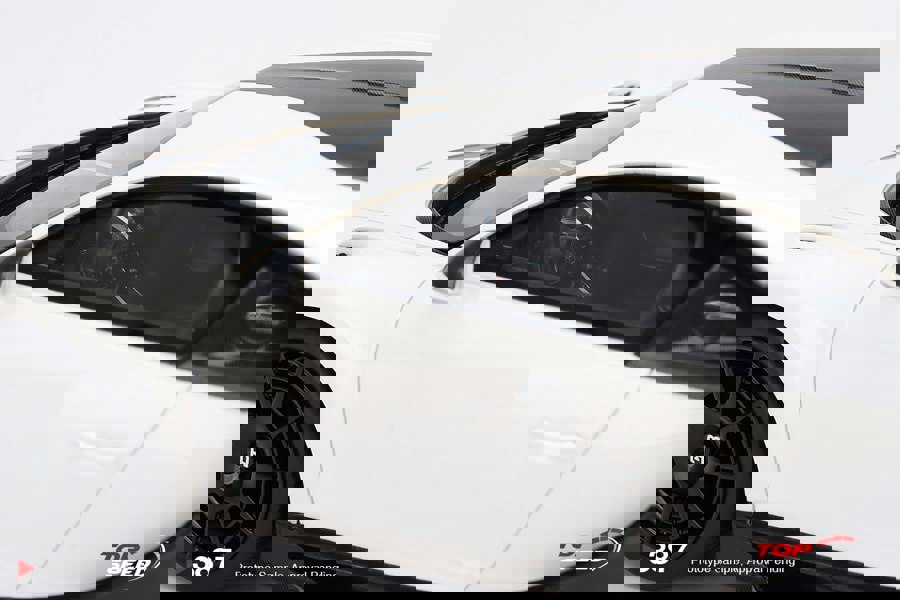 TSM Bugatti Chiron Pur Sport White 1:18 Scale TSM TS0387