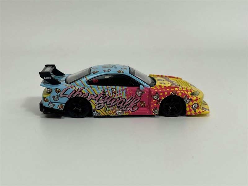 Mini GT Nissan Silvia S15 LB Super Silhouette LBWK KUMA RHD 1:64 Mini GT MGT00743R