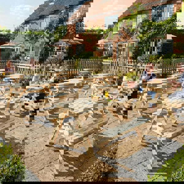 Arbor Garden Solutions Classic Rounded Pub Style Picnic Bench and Table