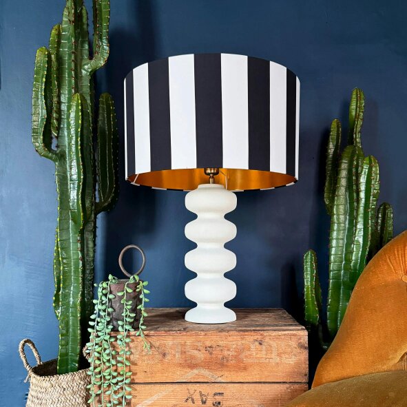 Love Frankie Large Pebble Table Lamp In Cream