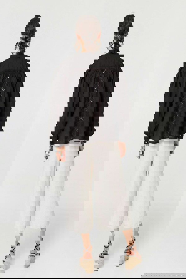 Black | Broderie Anglaise Puff Sleeve Blouse
