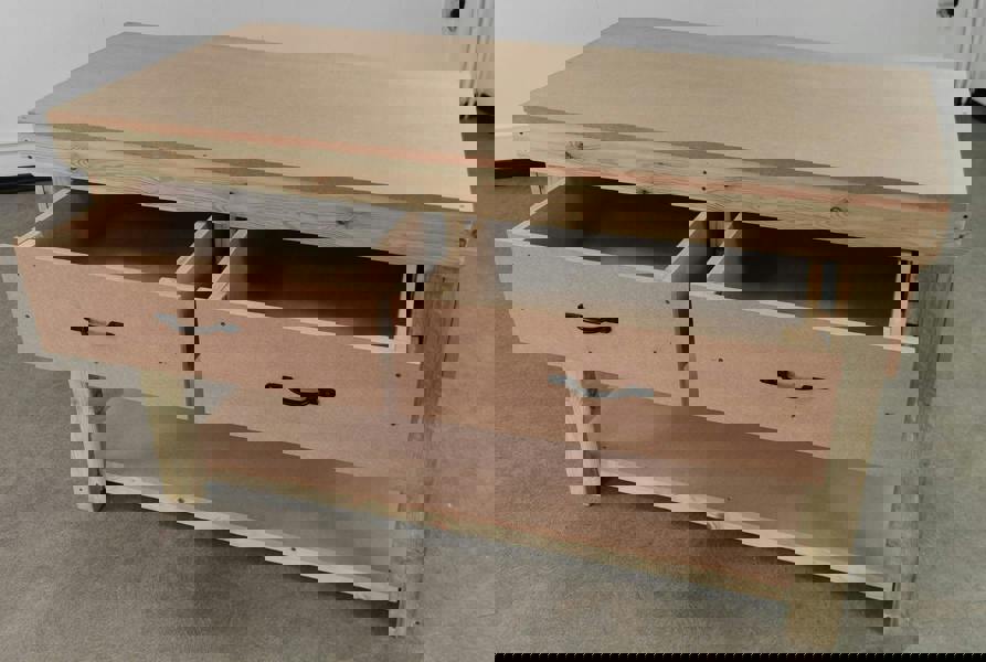 Wooden MDF Top Workbench – Durable Tool Cabinet with Multiple Drawers, Ideal for Dry Indoor Spaces Such as Garages, Workshops, and Studios