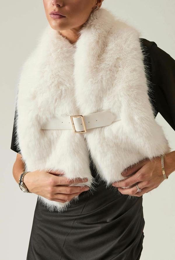 James Lakeland Buckled Cream Faux Fur Collar