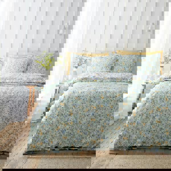 Bianca Ditsy Floral 200 Thread Count Cotton Reversible Duvet Cover Set Green