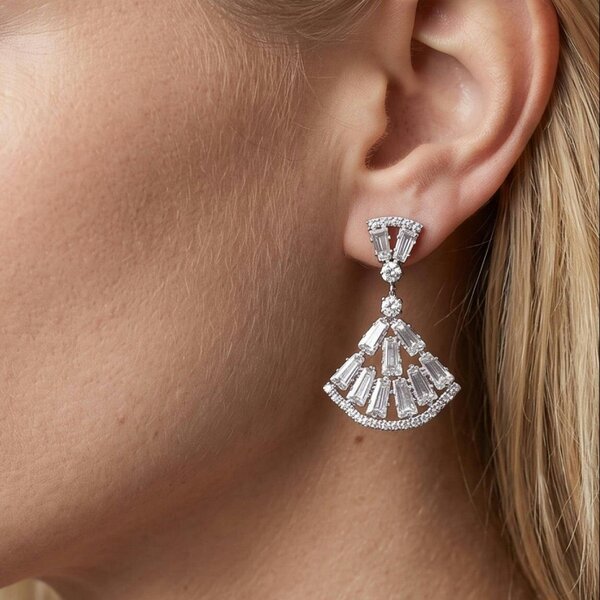 Uchi & Soto Gingko Rhinestone Silver Earrings