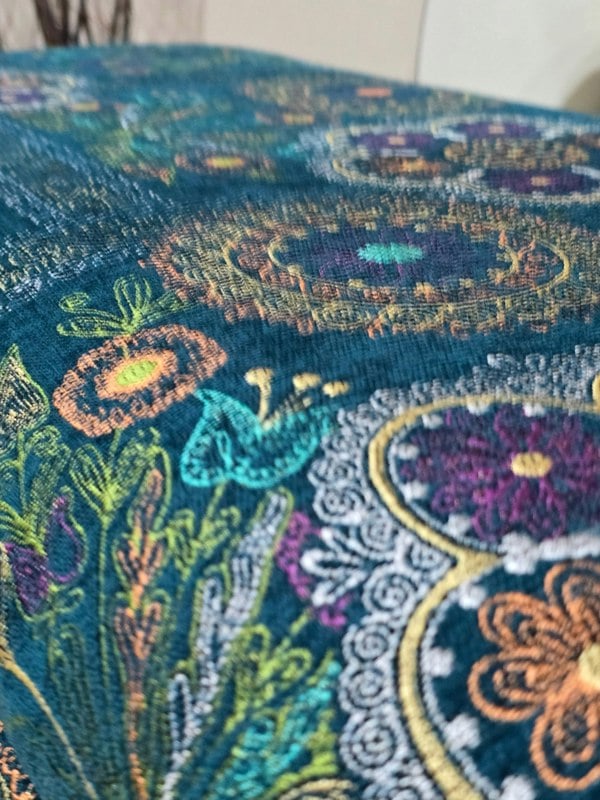 ISTOOLS Premium Loop Floral Green Pattern Footstool – Versatile Ottoman Bench & Coffee Table