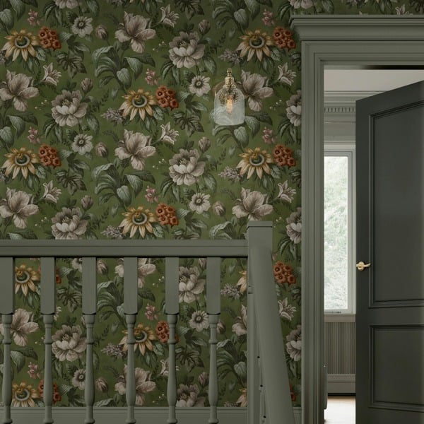 Superfresco Easy Gardenia Floral Wallpaper - Forest Green - 10m