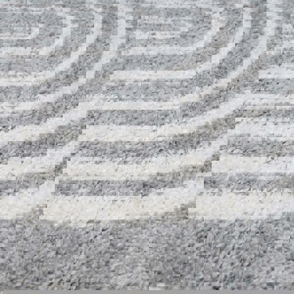 Moodi Shaggy Grey Rug, scandinavian design, underfloor heating | THE RUGS