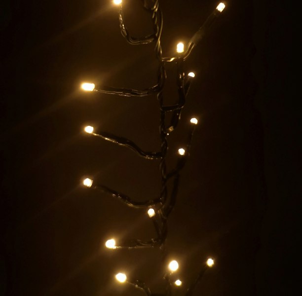 Samuel Alexander 480 LED 6.2m Premier Clusterbrights Indoor Outdoor Multifunction Mains Operated Christmas Cluster Lights with Timer in Vintage Gold