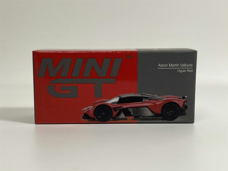 Mini GT Aston Martin Valkyrie Hyper Red LHD 1:64 Mini GT MGT00766L