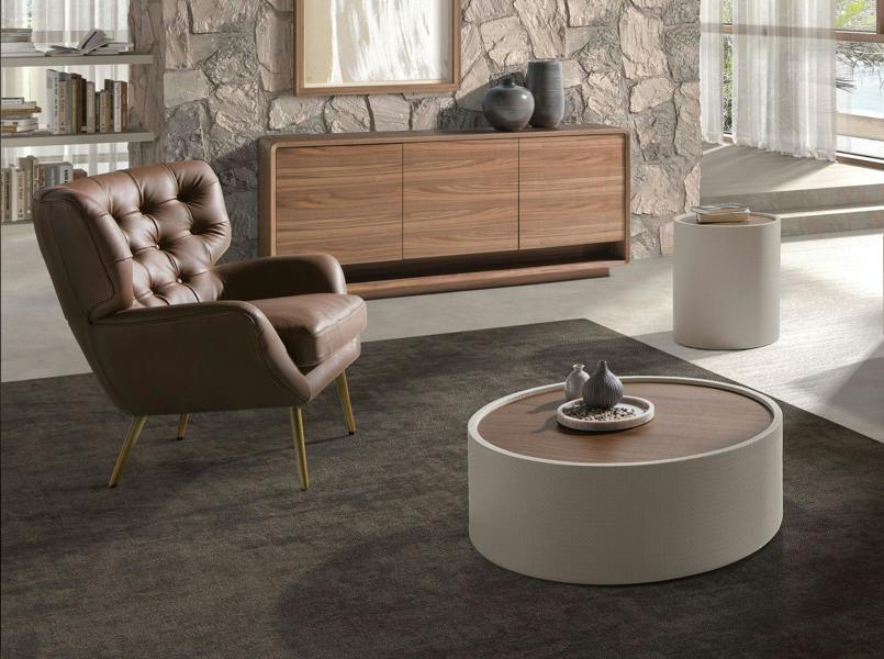 Angel Cerdá Round coffee table in walnut and wood upholstered in sand-coloured leatherette 2164