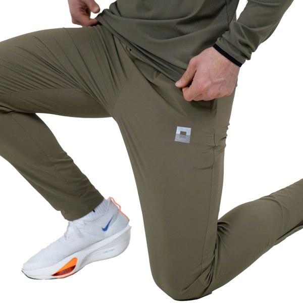 REFLECT Core ID Tech Pant Joggers Khaki