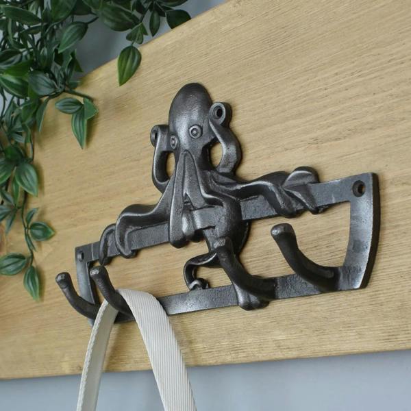 Antique Cast Iron Large Octopus Coat/Robe 4 Hook
